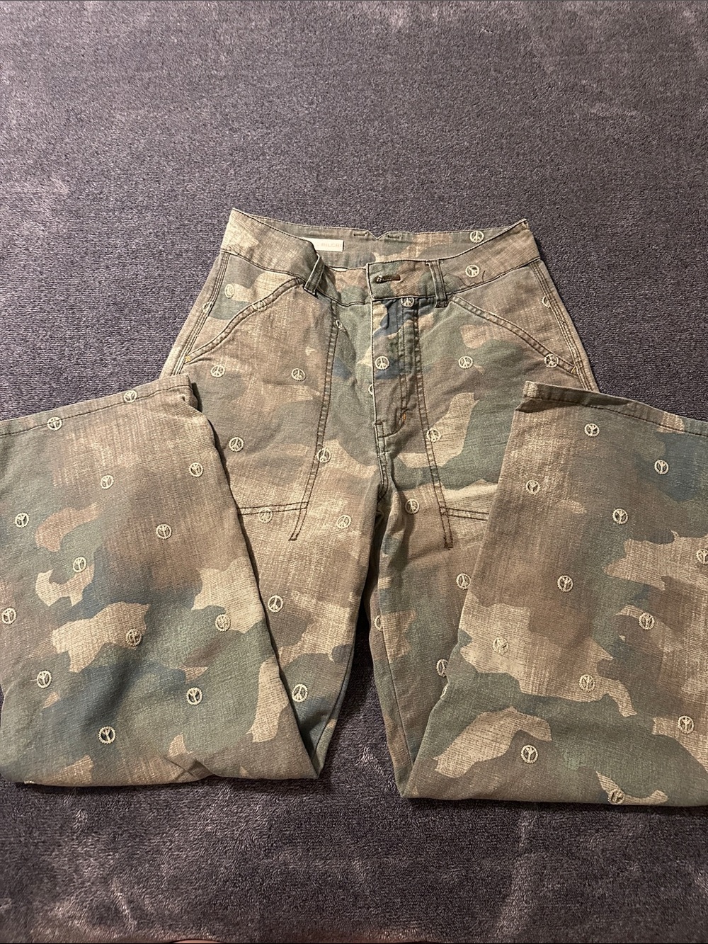 Pilcro Men's Camouflage Relaxed Jeans - Green & Brown